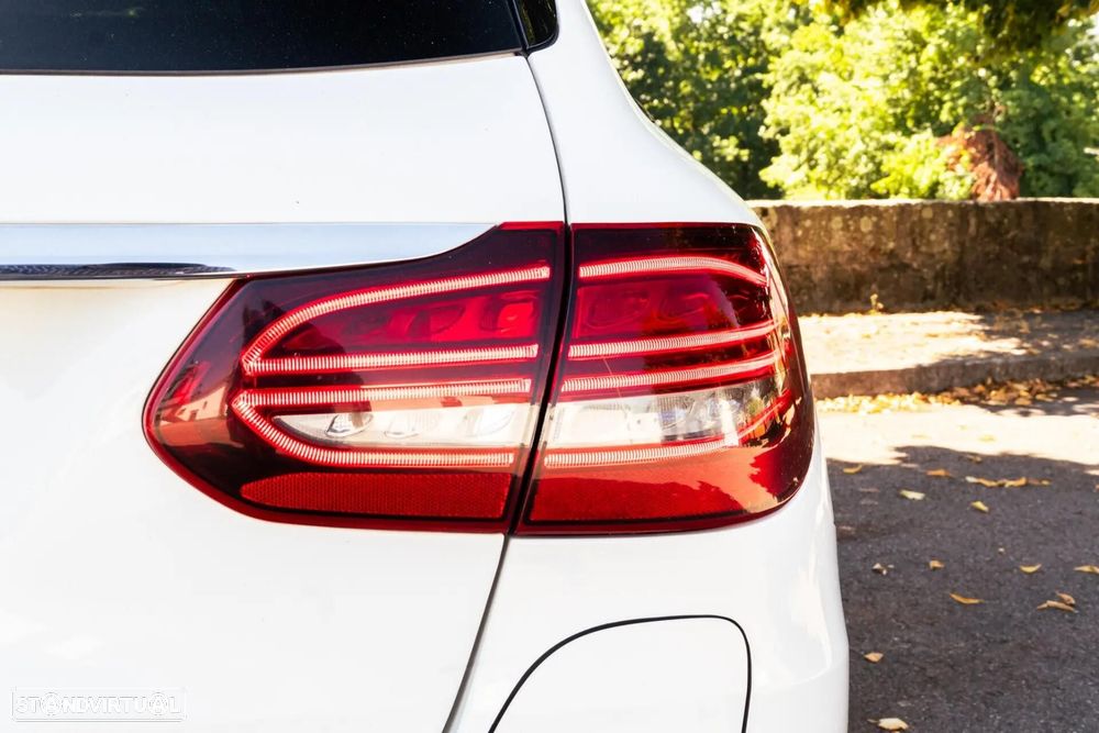 Mercedes-Benz C 300 de AMG Line - 39