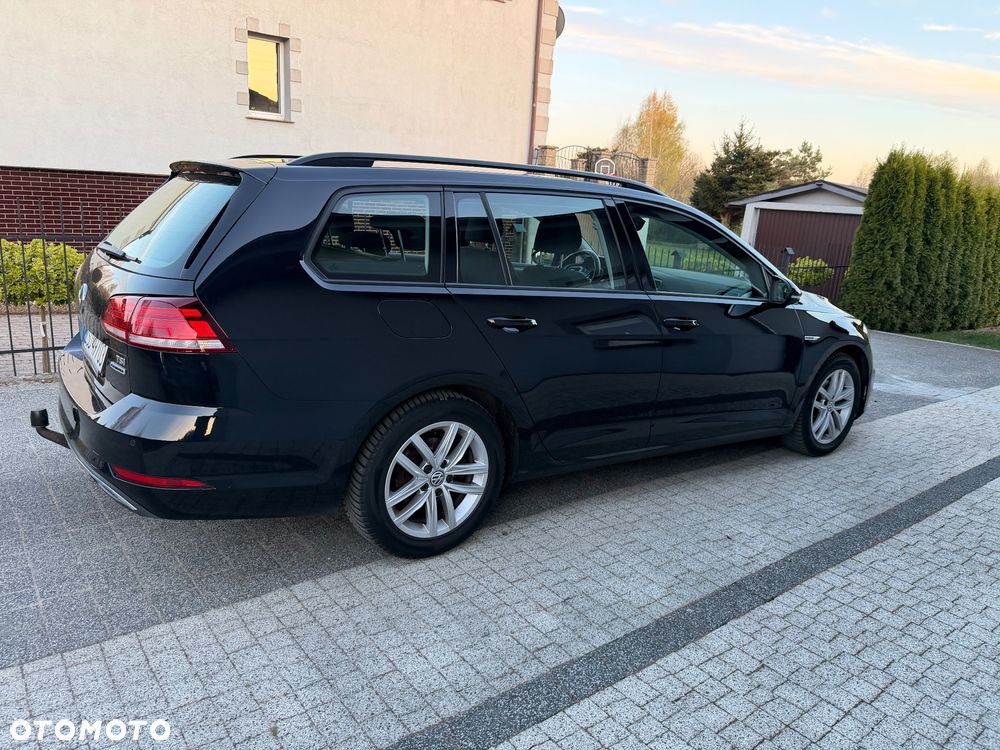 Volkswagen Golf 1.5 TSI BlueMotion ACT DSG Highline - 5