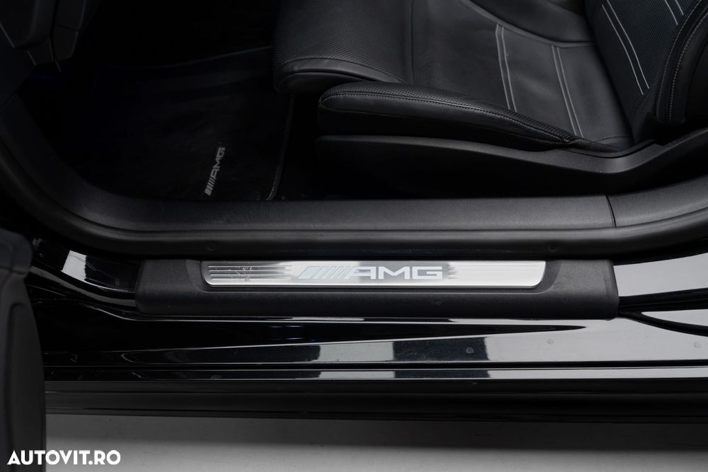 Mercedes-Benz SL 63 AMG - 14