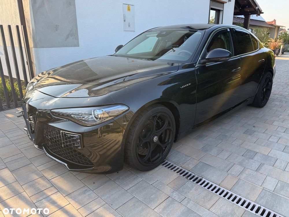 Alfa Romeo Giulia - 6