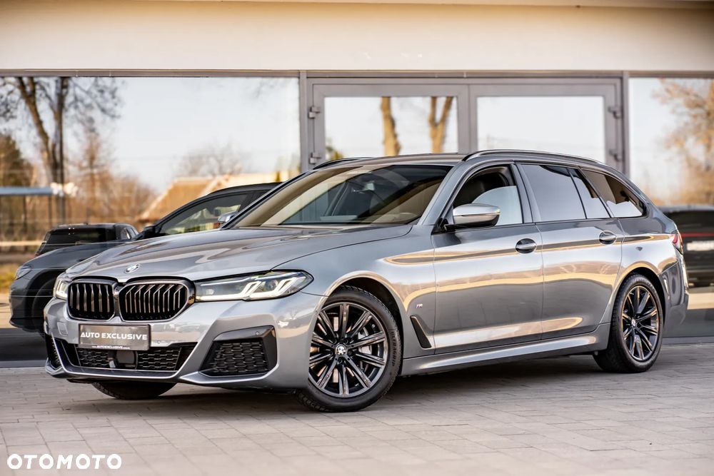 BMW Seria 5 530d xDrive M Sport Edition - 4
