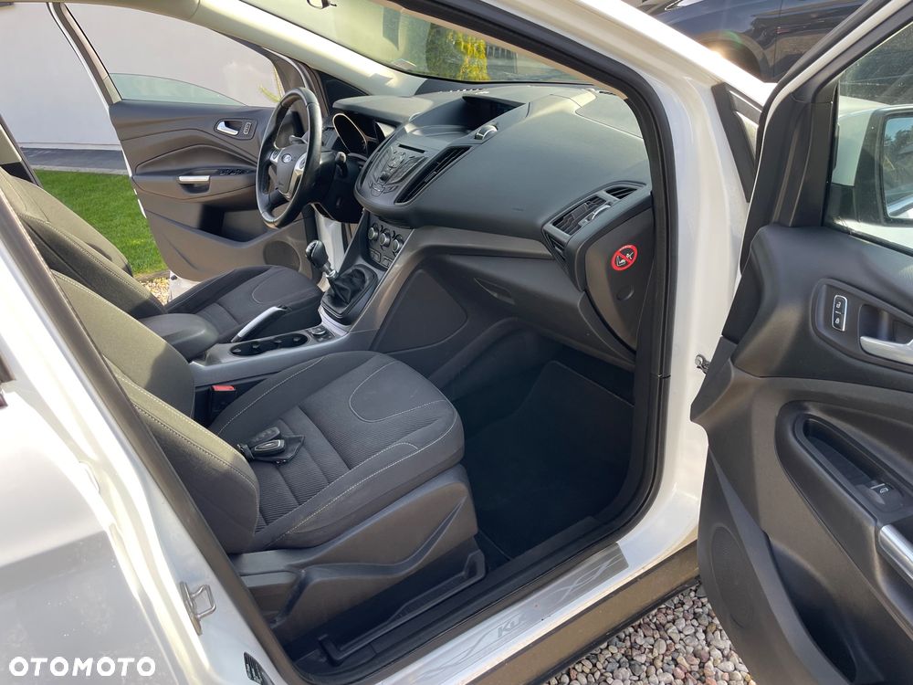 Ford Kuga 1.5 EcoBoost FWD Trend ASS - 23