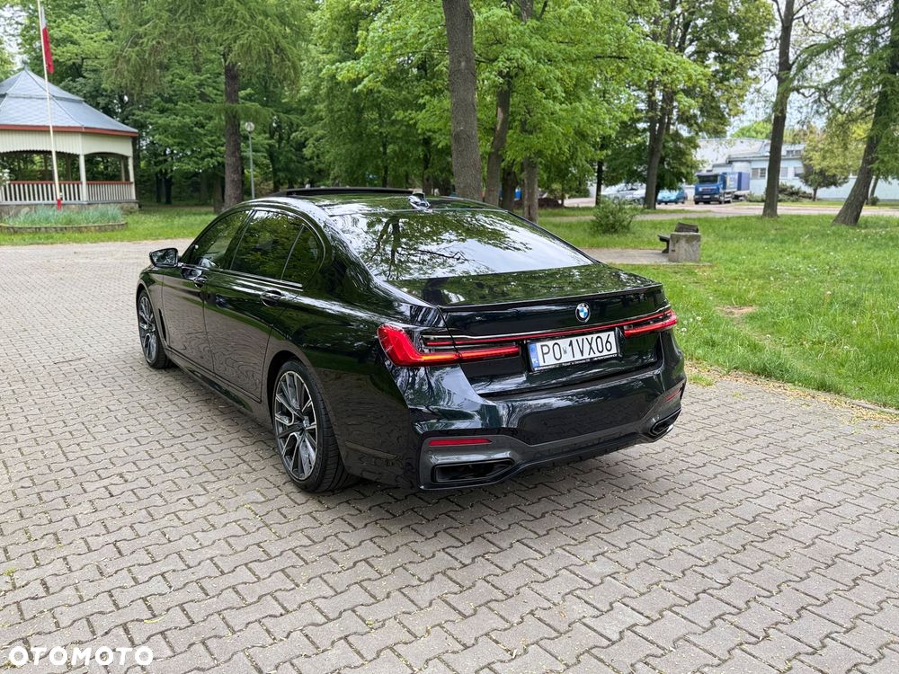 BMW Seria 7 750Li xDrive sport - 12