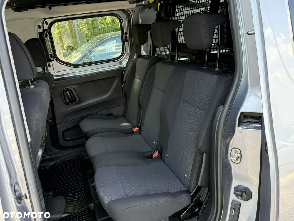 Toyota Proace City - 16