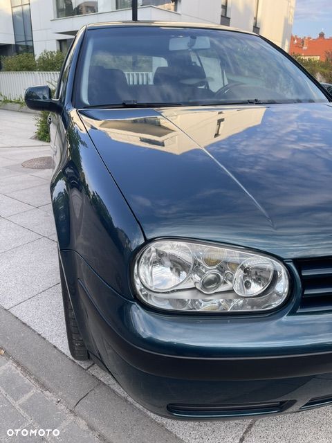Volkswagen Golf - 3