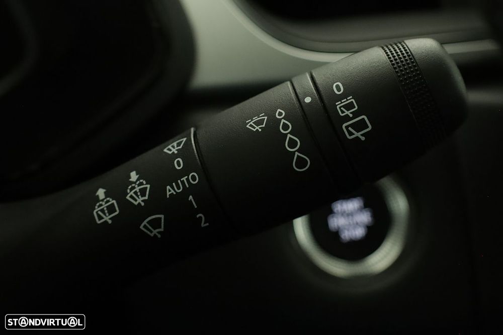 Renault Captur 1.0 TCe Techno Bi-Fuel - 17