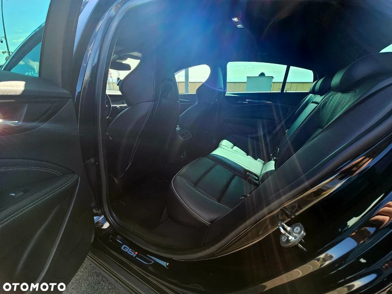Opel Insignia 2.0 T 4x4 GSi S&S - 22