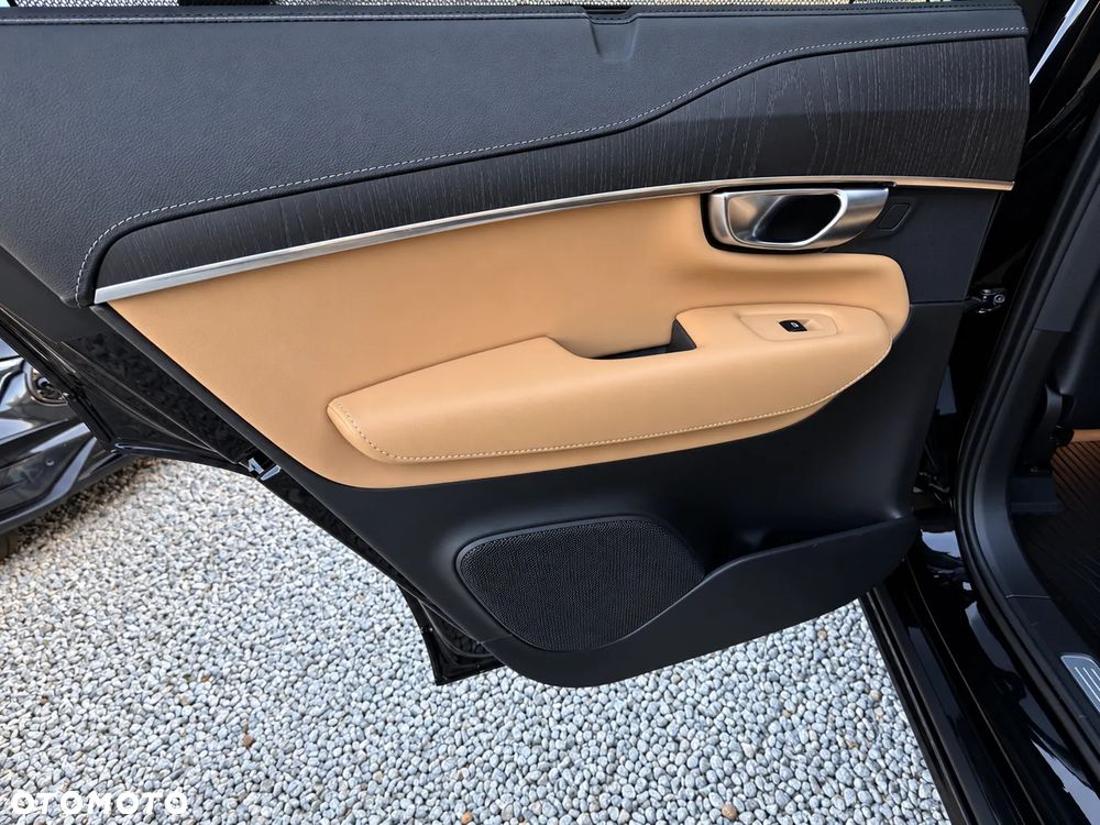 Volvo XC 90 D5 AWD Inscription 7os - 29