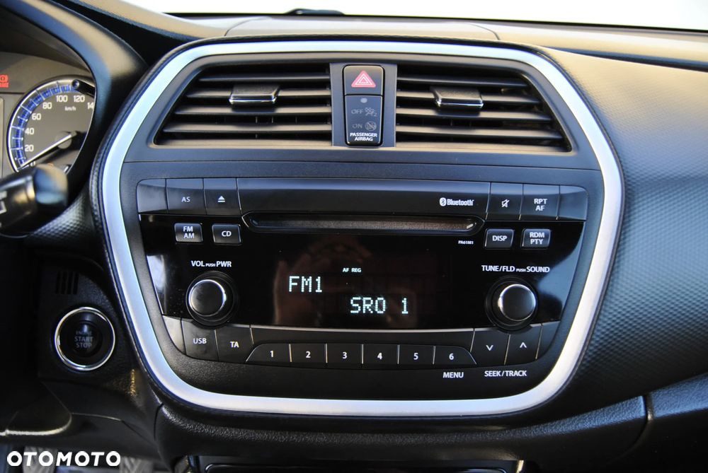 Suzuki SX4 S-Cross 1.6 DDiS Premium Plus - 24