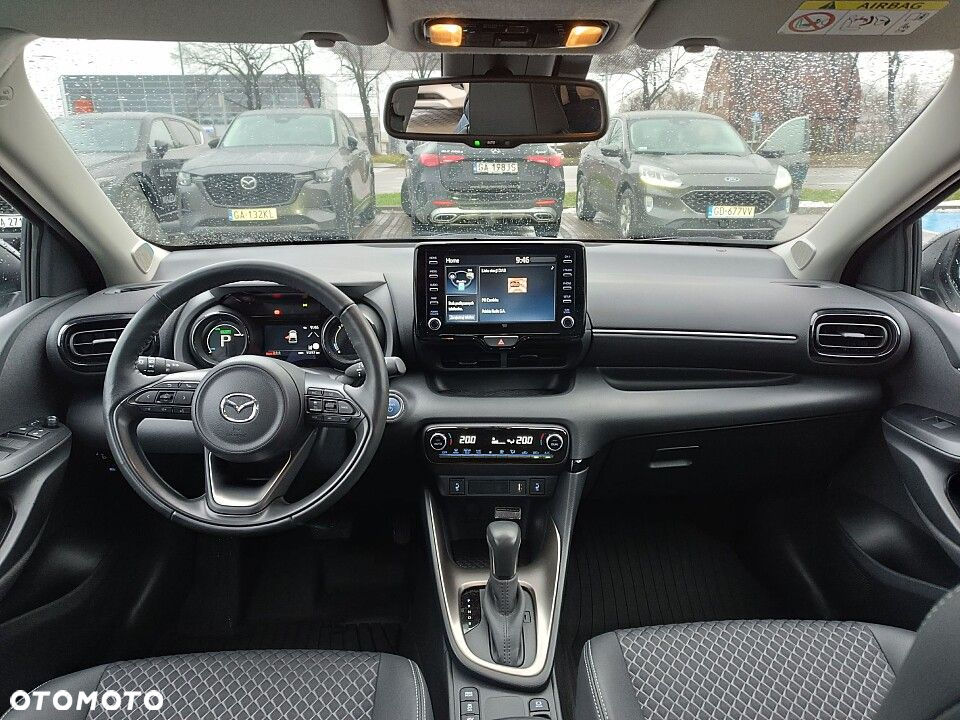 Mazda 2 - 5