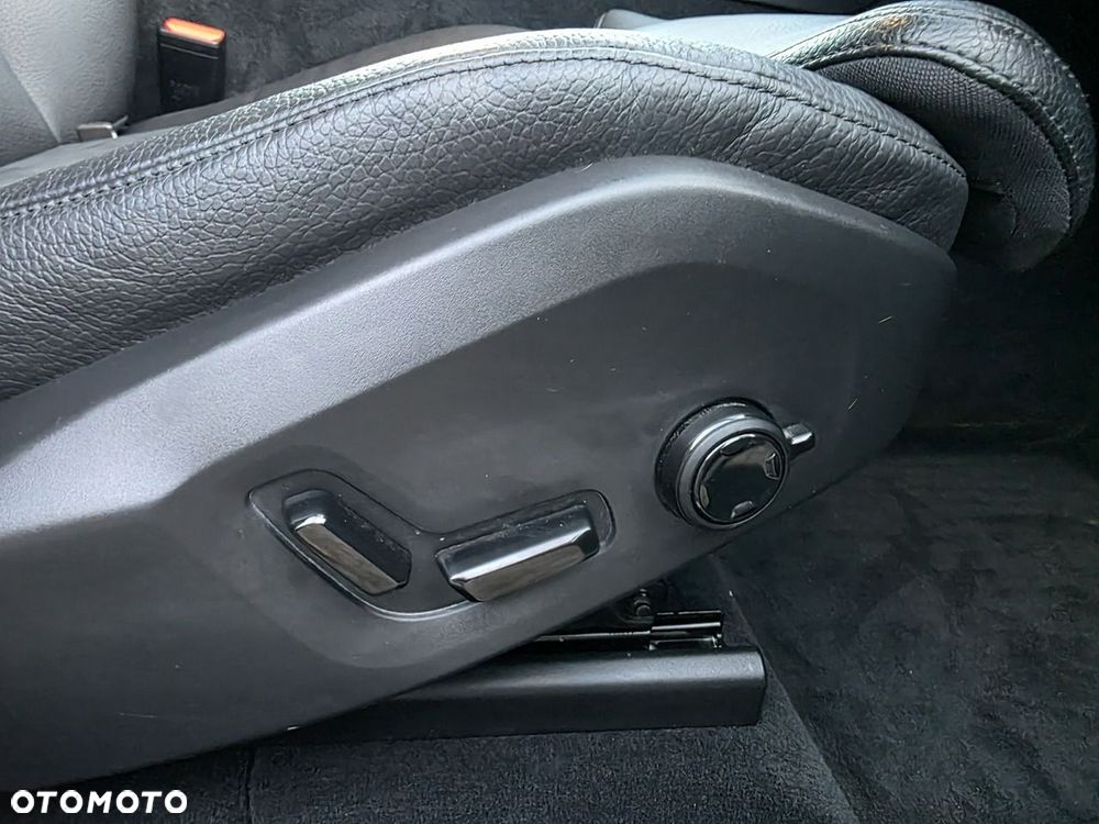 Volvo XC 60 - 17