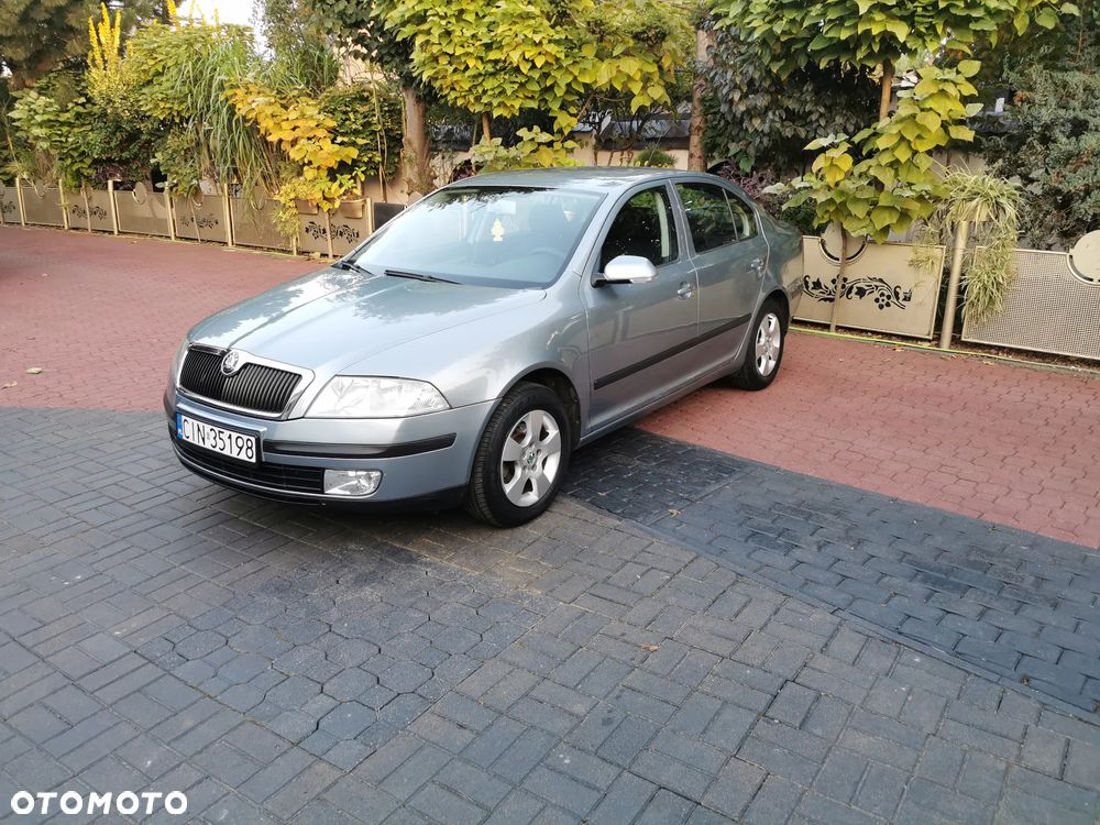 Skoda Octavia 1.6 Classic - 4