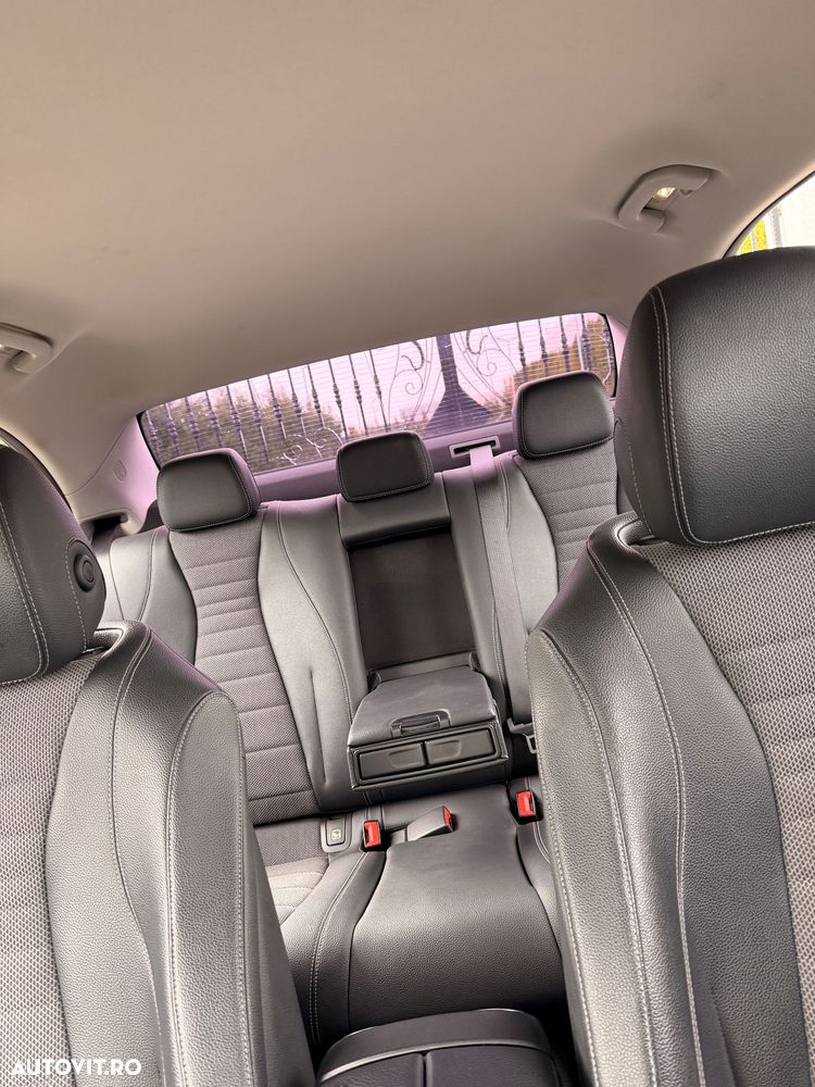 Mercedes-Benz E 220 d Aut. - 11