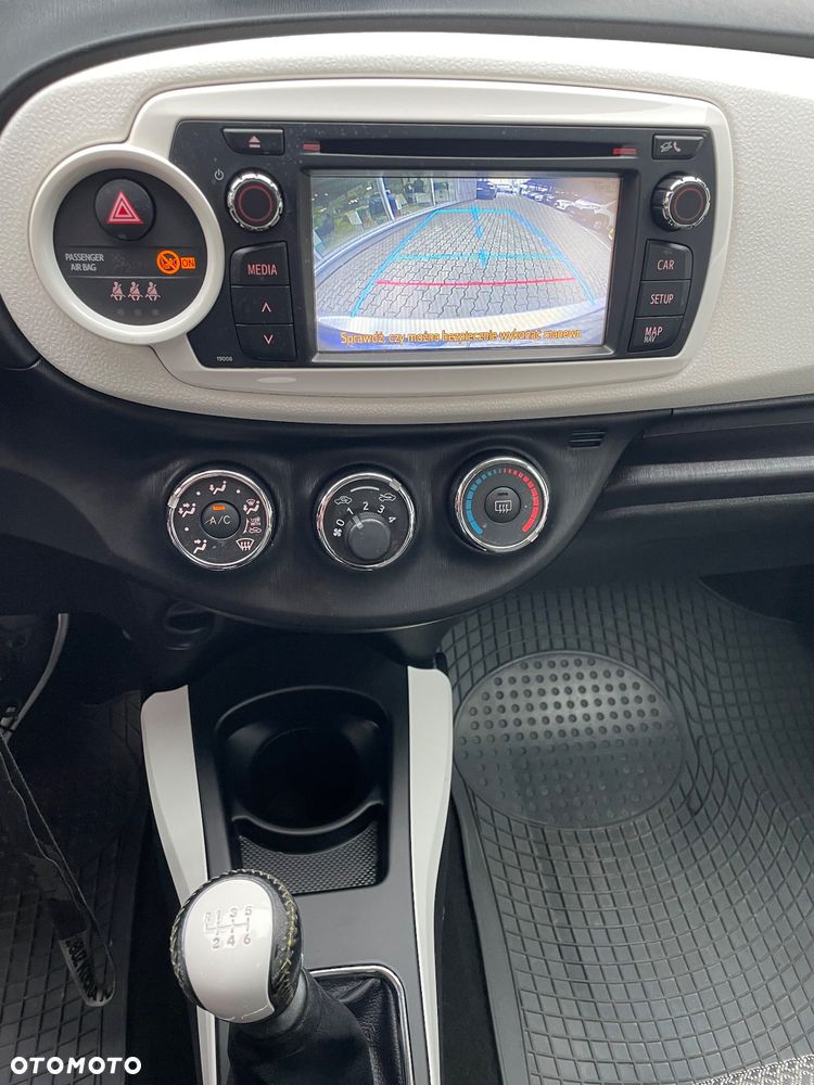 Toyota Yaris 1.33 Trend - 17