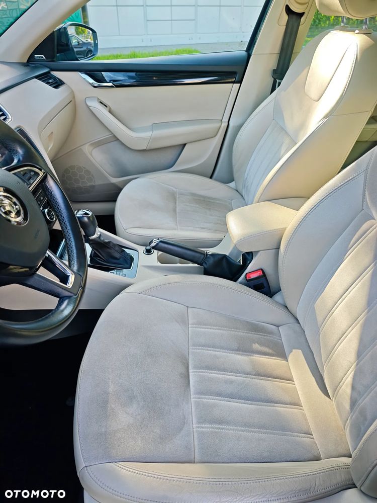 Skoda Octavia 2.0 TDI Elegance DSG - 14