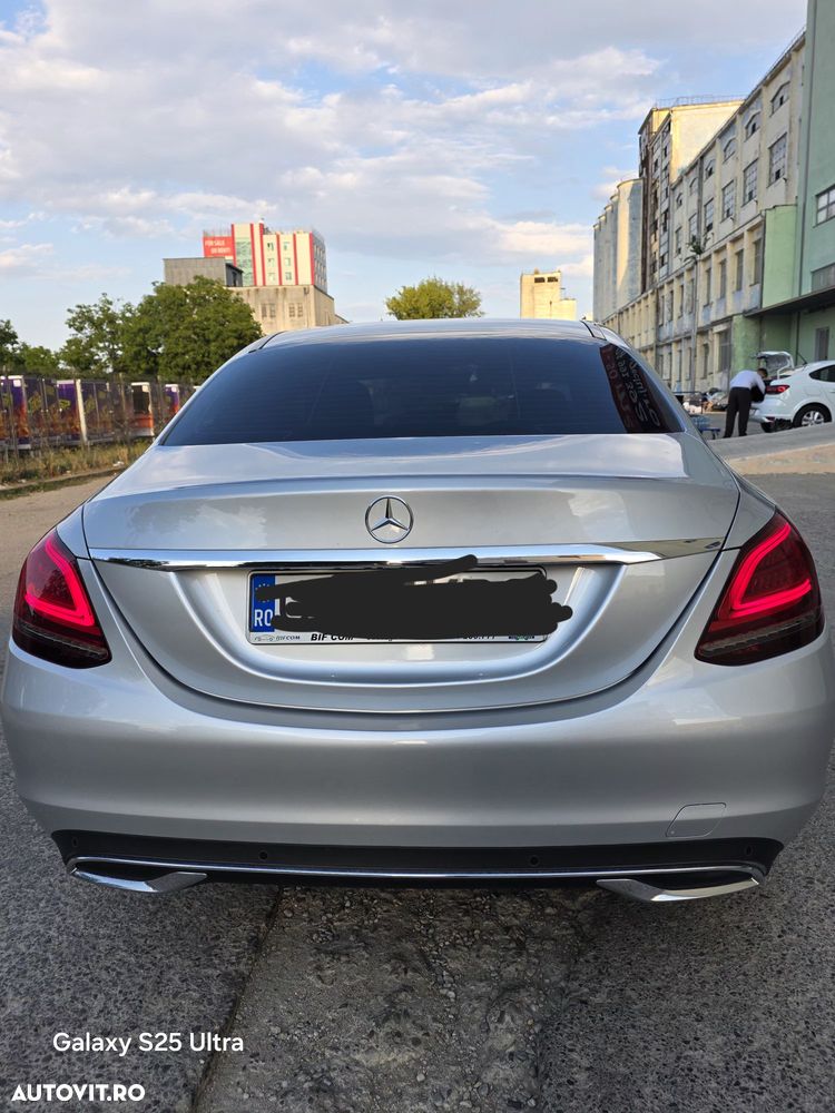 Mercedes-Benz C - 4