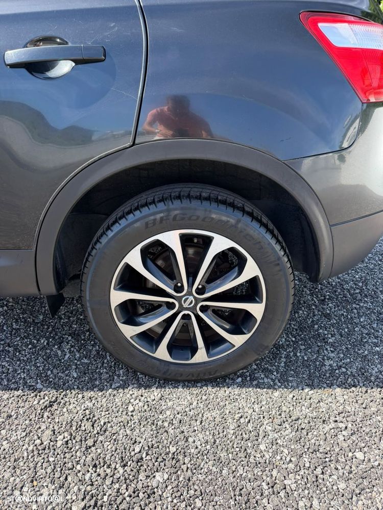 Nissan Qashqai 1.6 dCi Tekna Premium 18 - 15