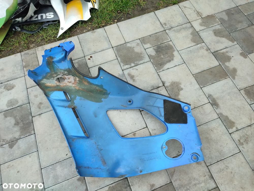 Owiewka, osłona prawa, bok, boczek prawy Suzuki Katana GSX-F 600 750 GSXF 600 750 - 9