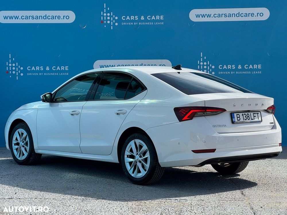 Skoda Octavia 2022 photo 3