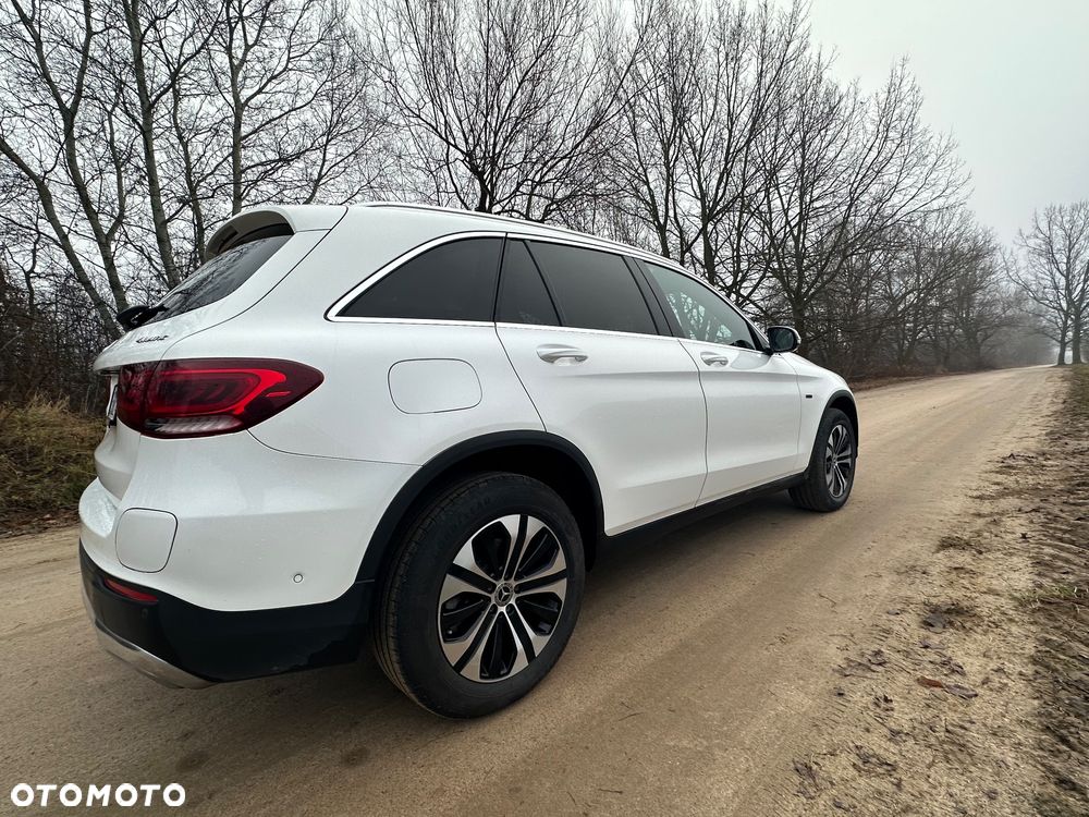 Mercedes-Benz GLC 300 de 4Matic 9G-TRONIC - 23