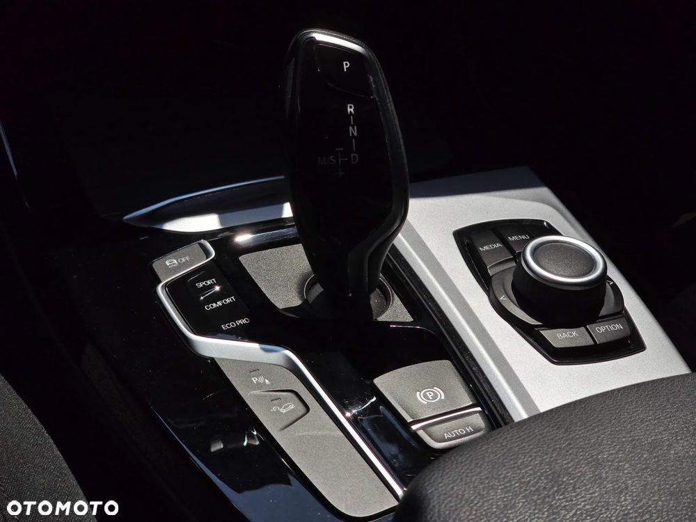 BMW X3 xDrive20d - 26