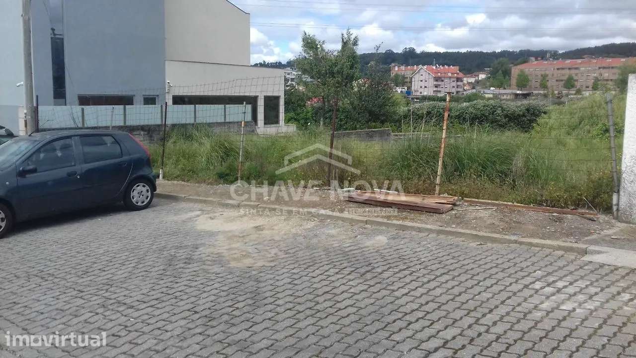 Terreno para construção de Moradia Isolada em Canelas - Grande imagem: 2/9