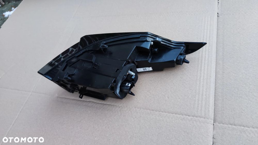 Peugeot 308 III 21- Lampa Tył Prawa LED - 4
