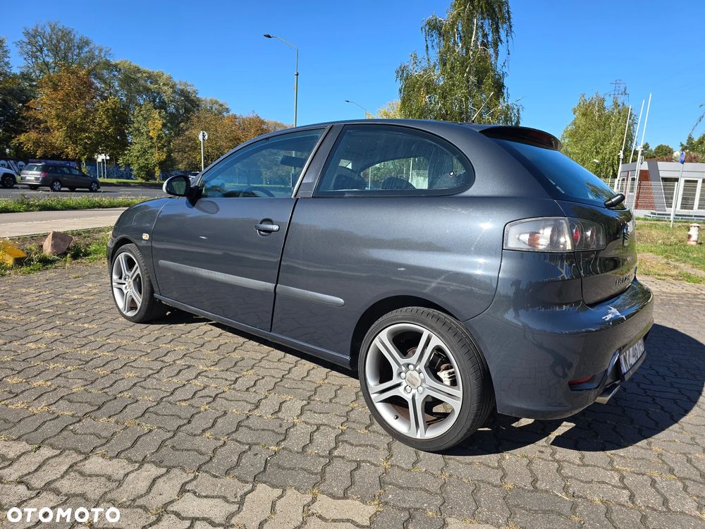Seat Ibiza 1.8 20V T FR - 2