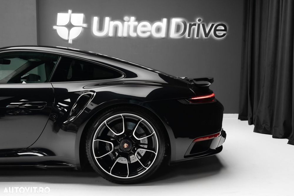 Porsche 911 - 9
