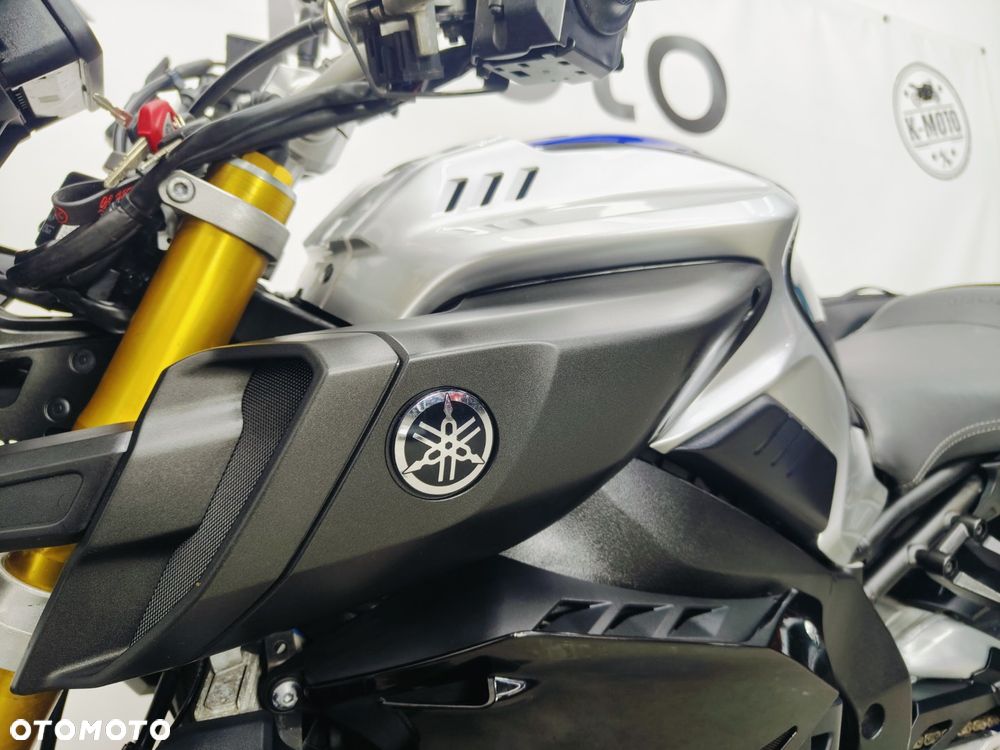 Yamaha MT - 22