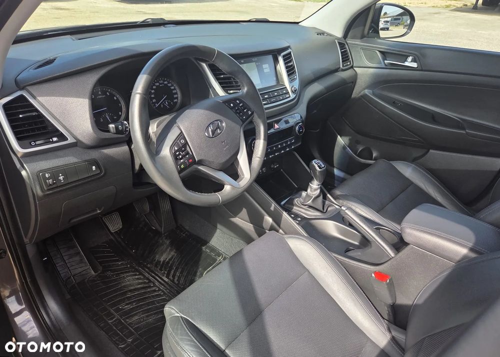 Hyundai Tucson 1.6 GDI BlueDrive Style 2WD - 20