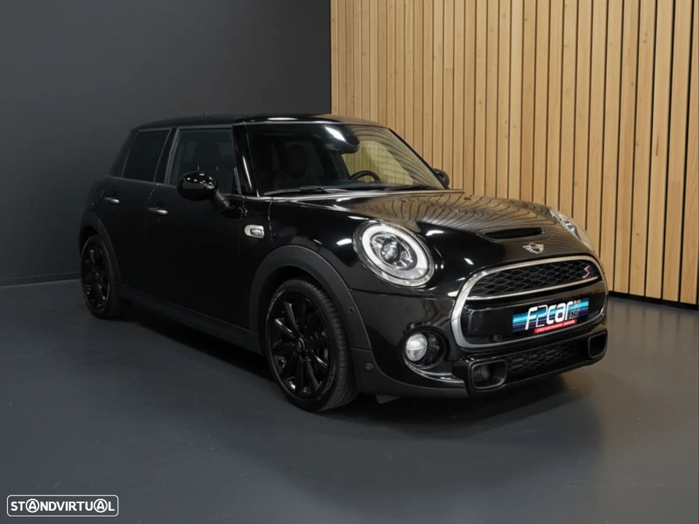 MINI 5 Portas Cooper SD Auto - 3