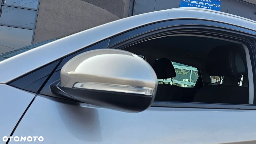 Hyundai Tucson 1.6 GDi 2WD Trend - 26