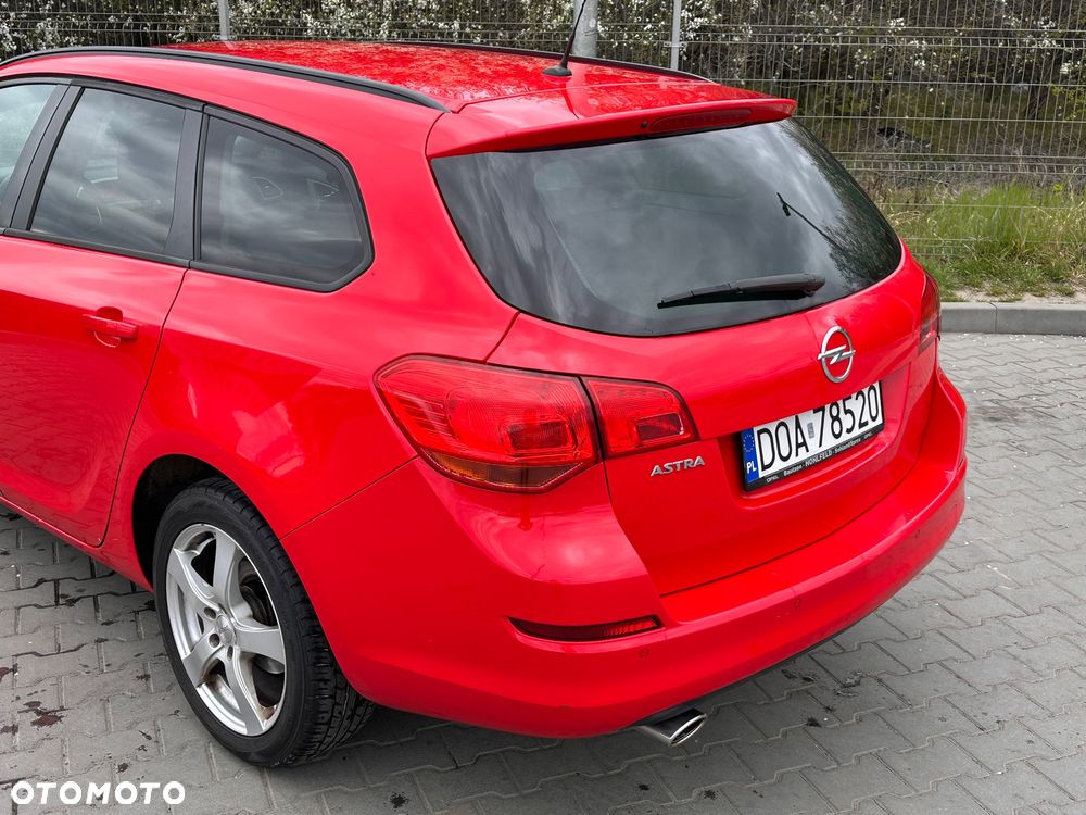 Opel Astra 1.4 Turbo Design Edition - 17