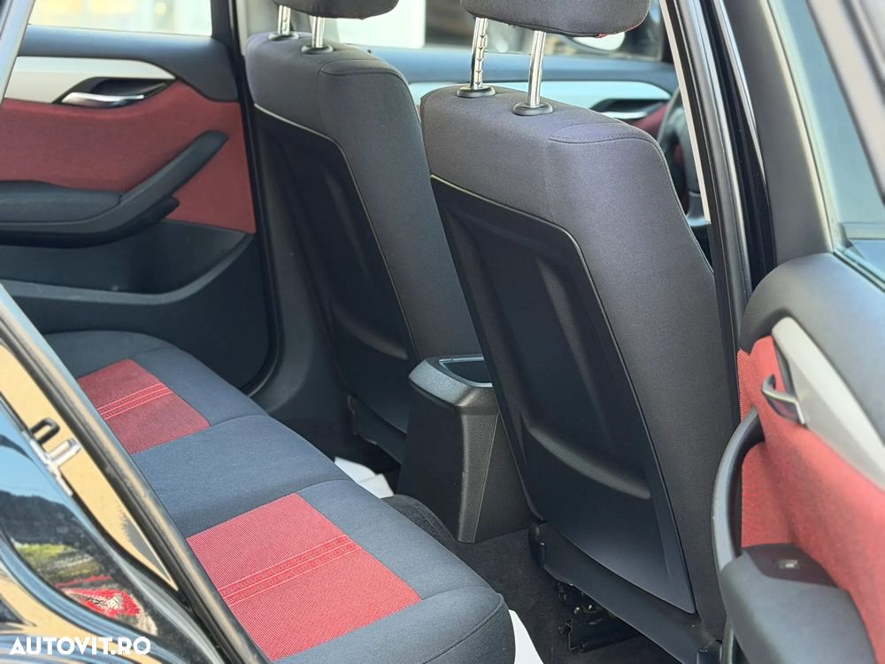 BMW X1 sDrive20d - 28