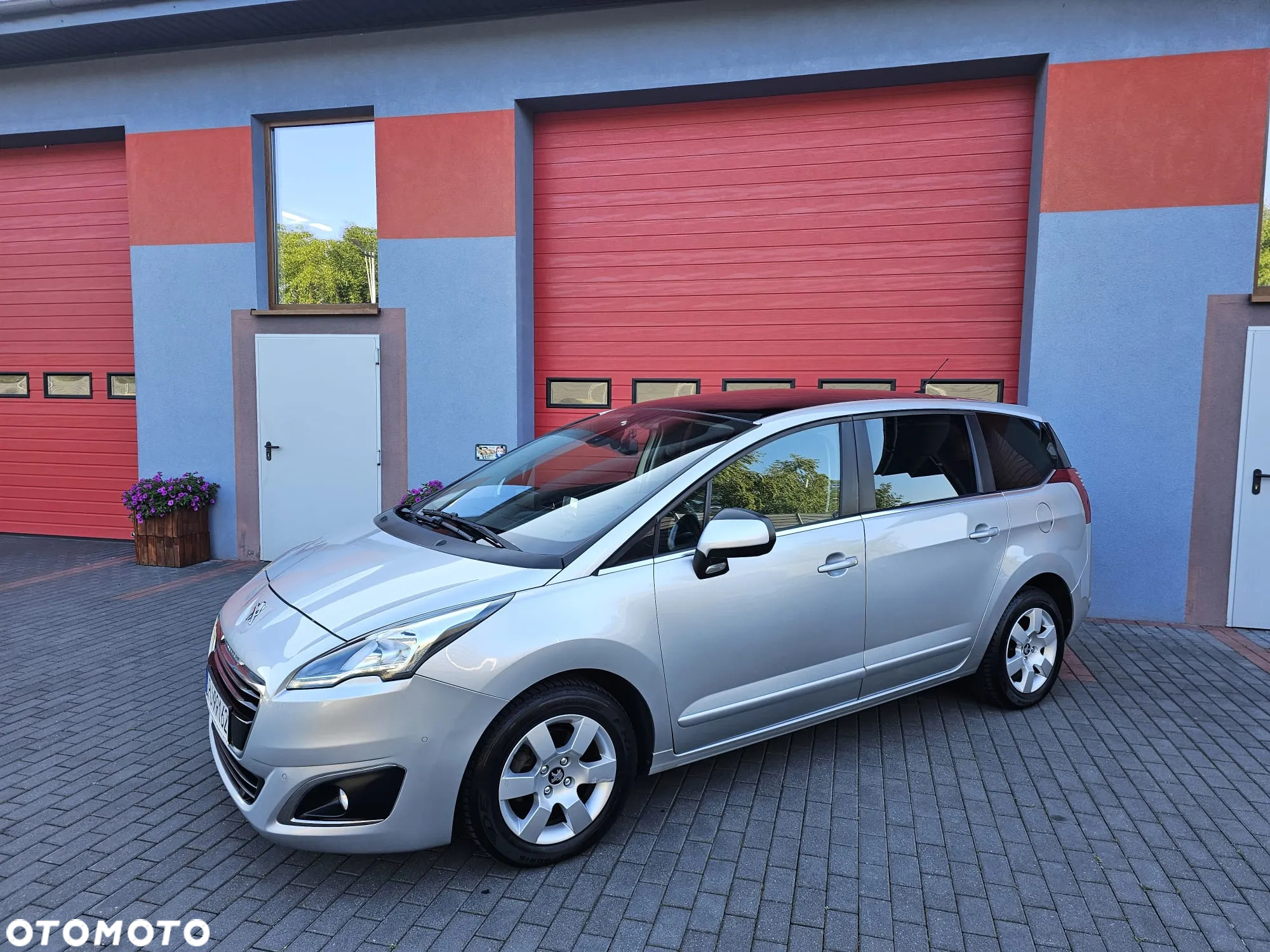 Peugeot 5008 e-HDI 115 ETG6 Stop&Start Allure - 6