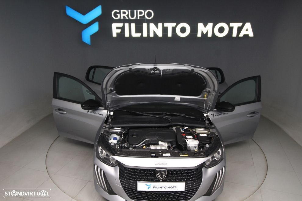 Peugeot 208 1.2 Hybrid Style e-DCS6 - 12