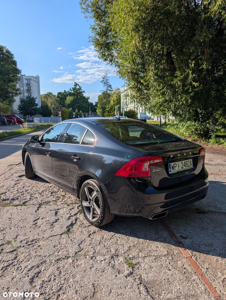 Volvo S60 D4 Geartronic Momentum - 5