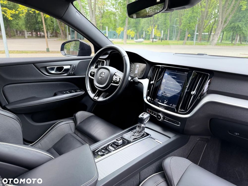 Volvo S60 T6 AWD Geartronic RDesign - 16