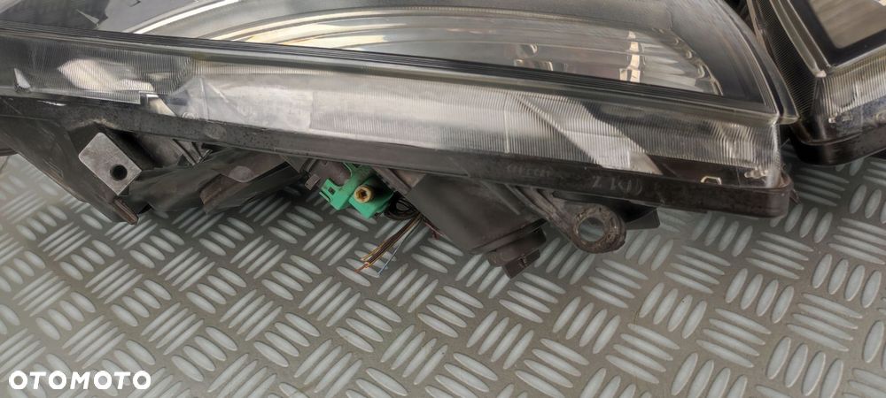 reflektor lampa lewy lewa prawa prawy przód przednia RENAULT SCENIC II 2 FL - 11