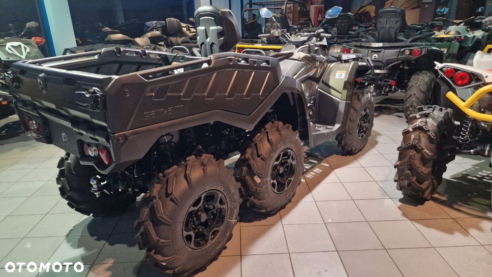 Can-Am Outlander Max - 16