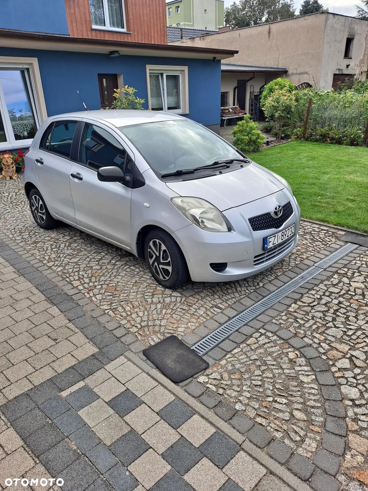 Toyota Yaris 1.0 Luna A/C - 7
