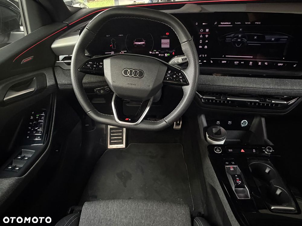 Audi Q6 e-tron 83kWh - 4