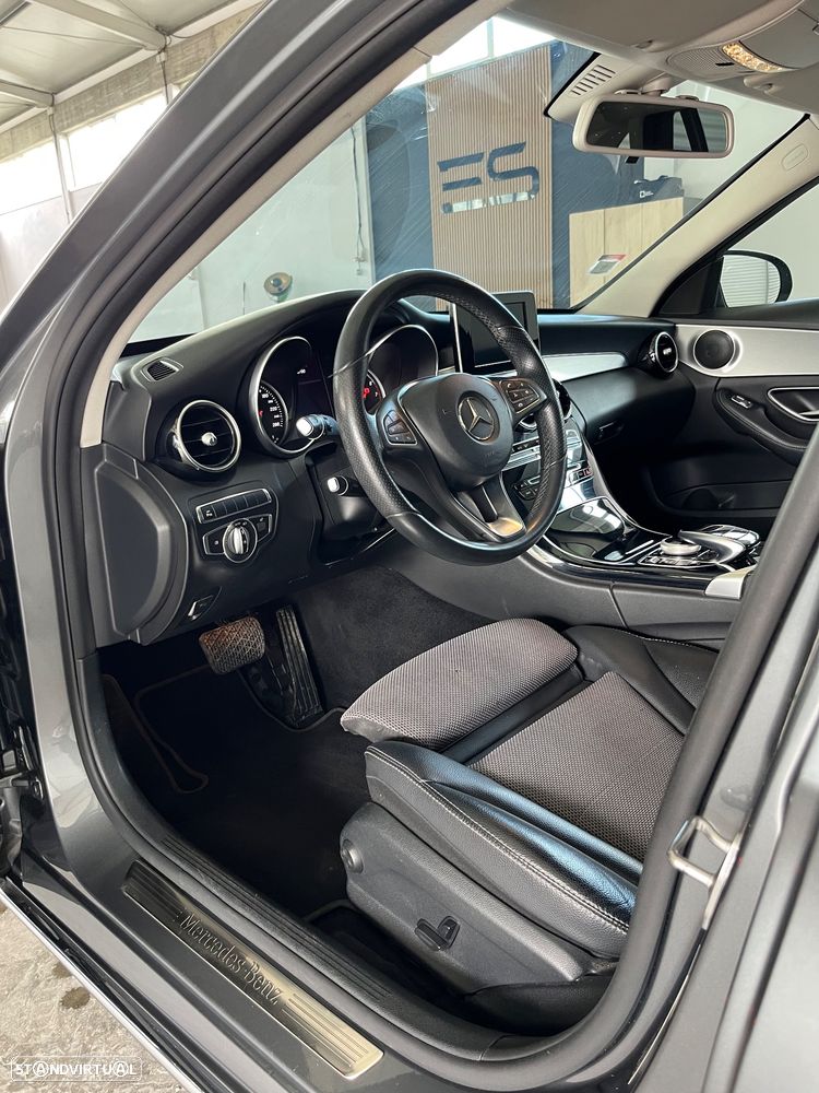 Mercedes-Benz C 350 - 4