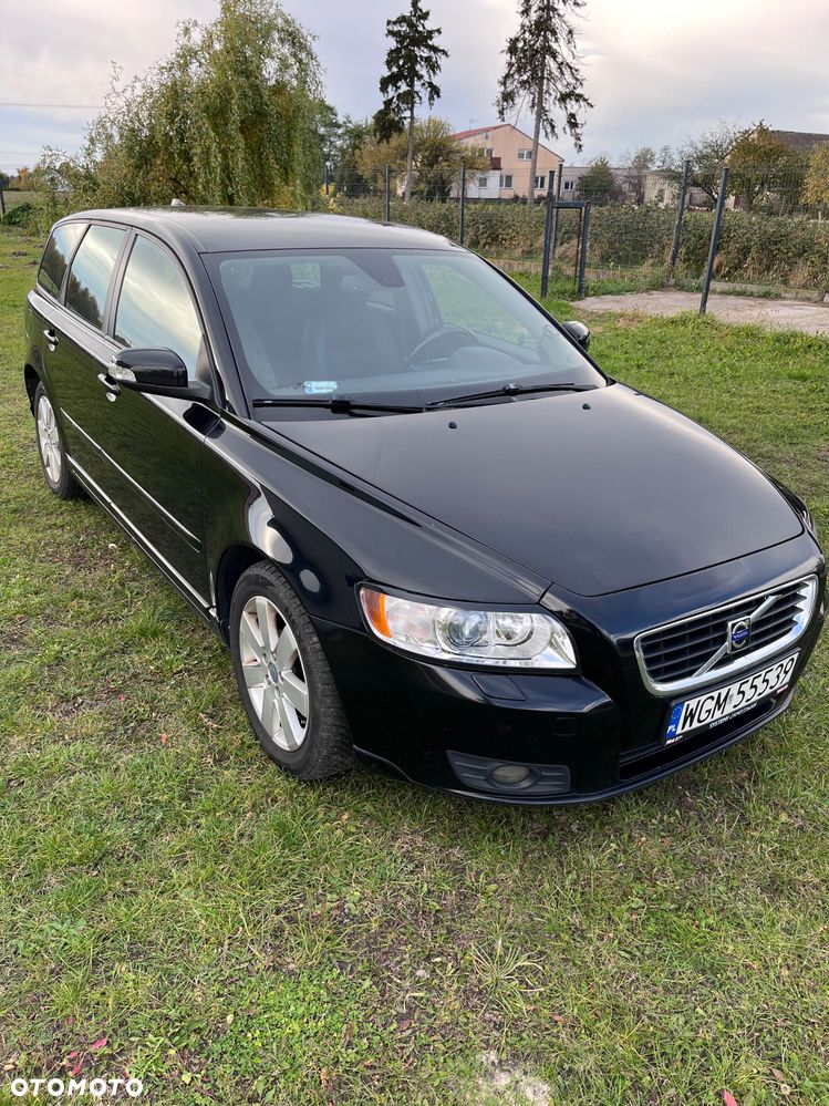 Volvo V50