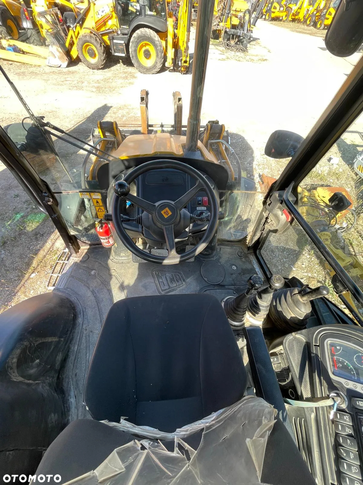 JCB 3CX - 10