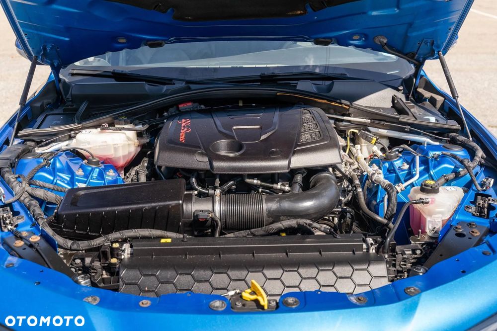 Alfa Romeo Giulia 2.0 Turbo TI Q4 - 13