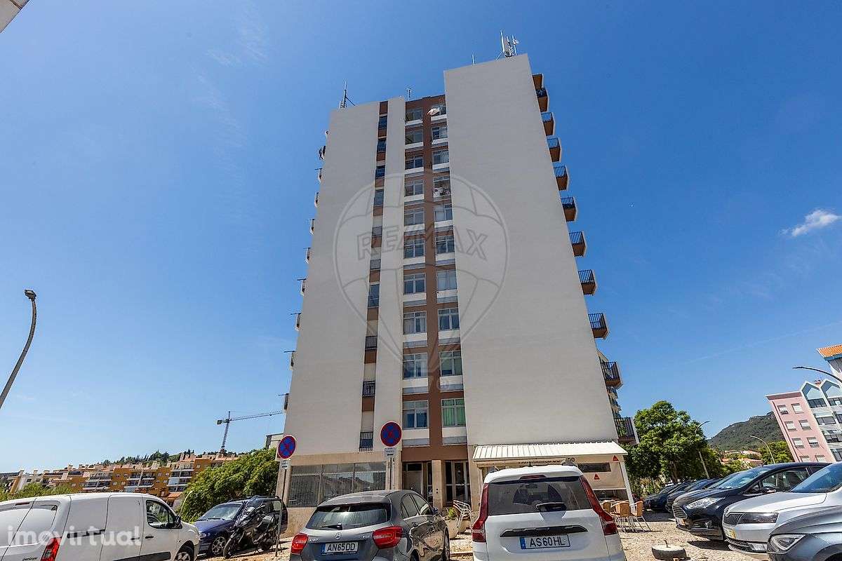 Apartamento T2 para arrendamento - Grande imagem: 2/11