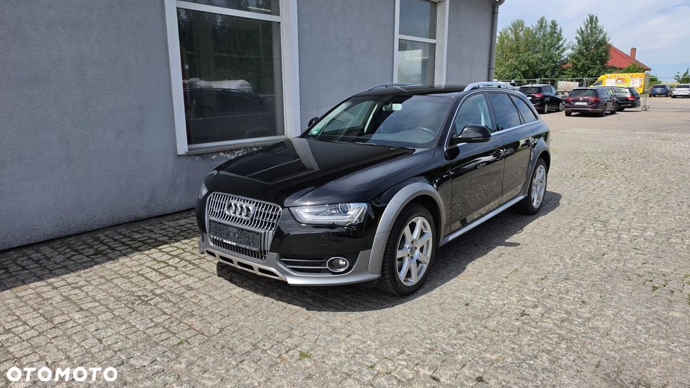 Audi A4 Allroad 2.0 TDI DPF S tronic - 1