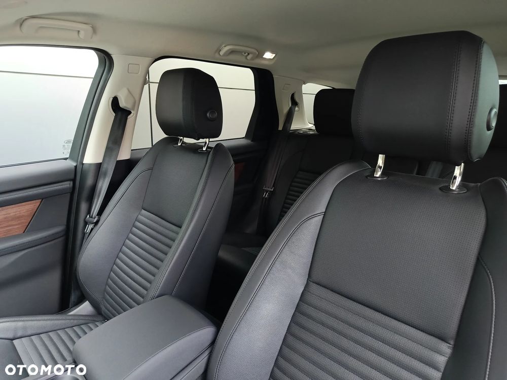Land Rover Discovery Sport ver-2-0-d240-s - 25